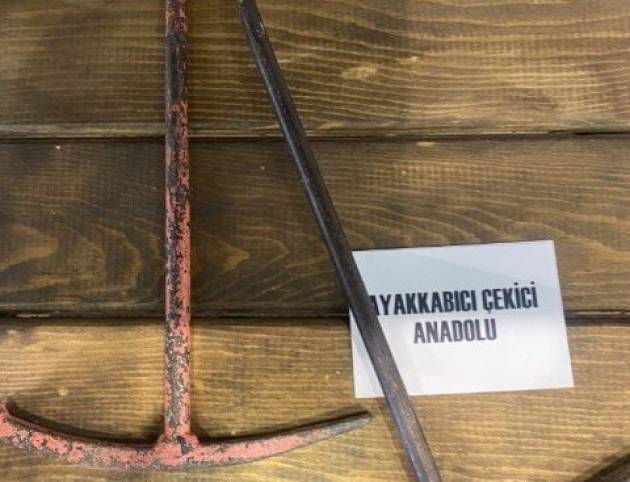 ayakkabıcı çekici (3) (Küçük) ayakkabıcı çekici (3) (Küçük)